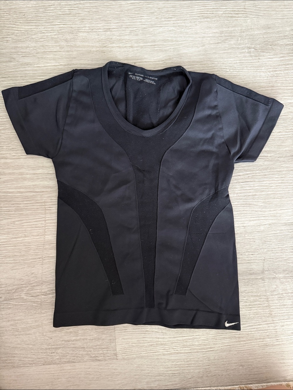 Nike Drifit Women's Black Short Sleeve Athletic Tee with Mesh Panels